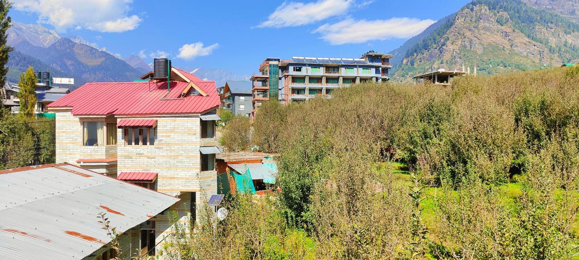 Serene Stays Colonel Zorawar Cottage - Manali (Himachal Pradesh) — Photos 2